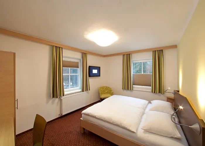 Restaurant & Waldesruh Otel