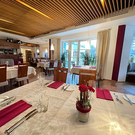فندق Restaurant & Waldesruh